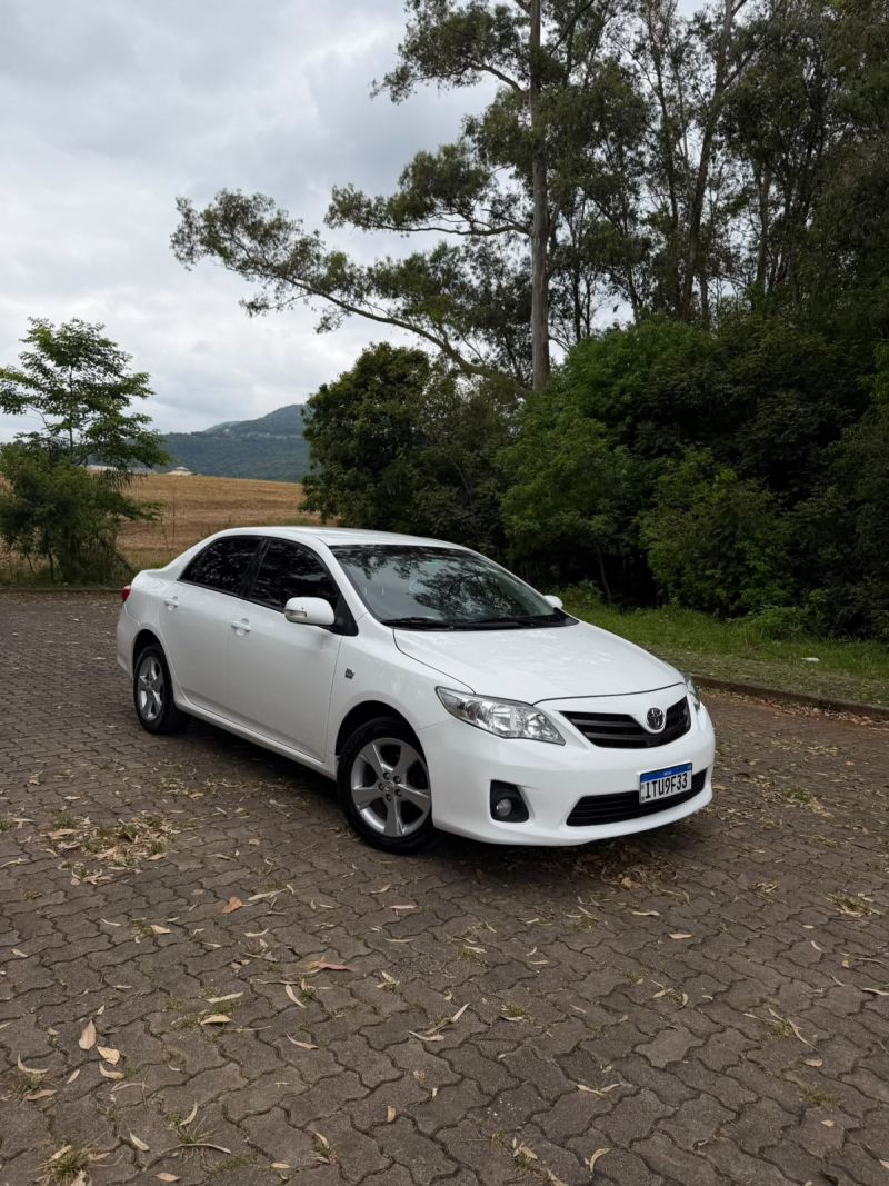 Corolla XEI 2.0 2013